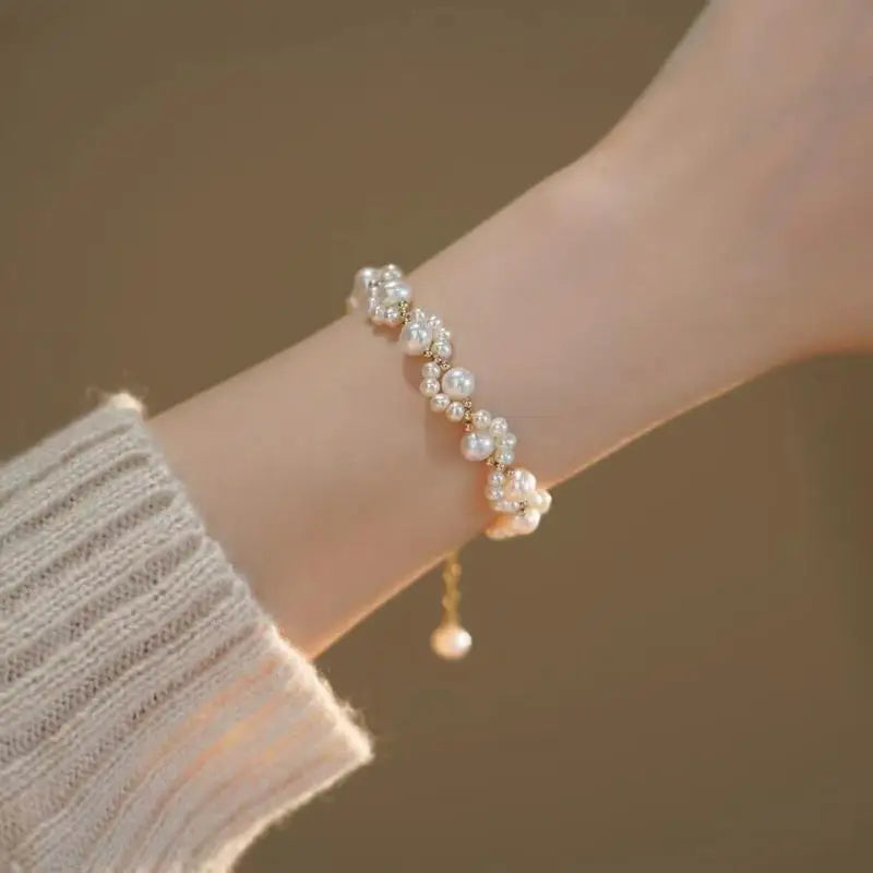 Pearl Chain Cat Paw Bracelet