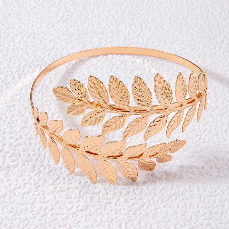 Chic Leafy Gold Arm Bangle